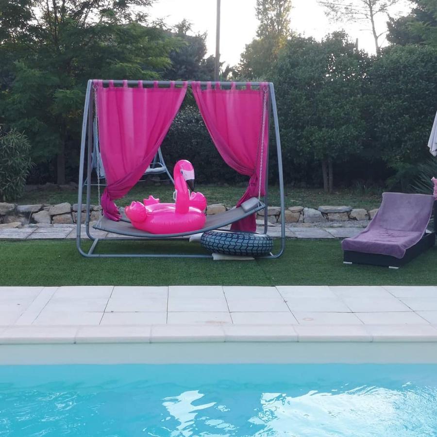 La Colombe Bed & Breakfast Tourrettes Bagian luar foto
