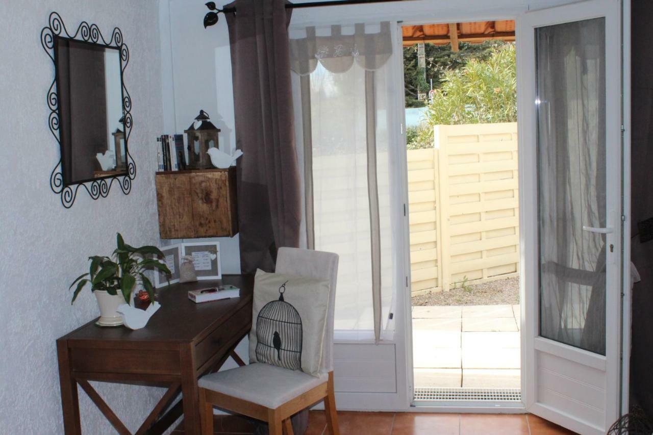 La Colombe Bed & Breakfast Tourrettes Bagian luar foto