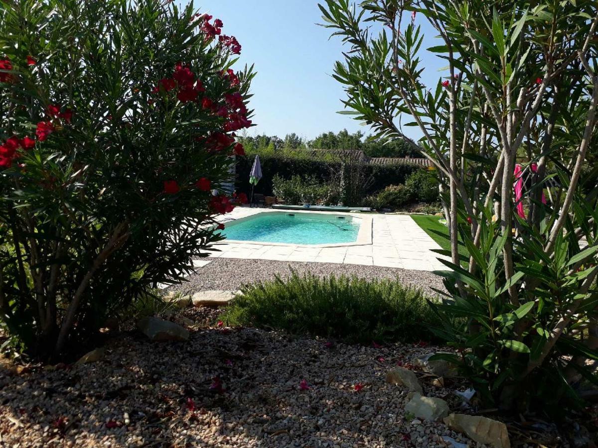 La Colombe Bed & Breakfast Tourrettes Bagian luar foto
